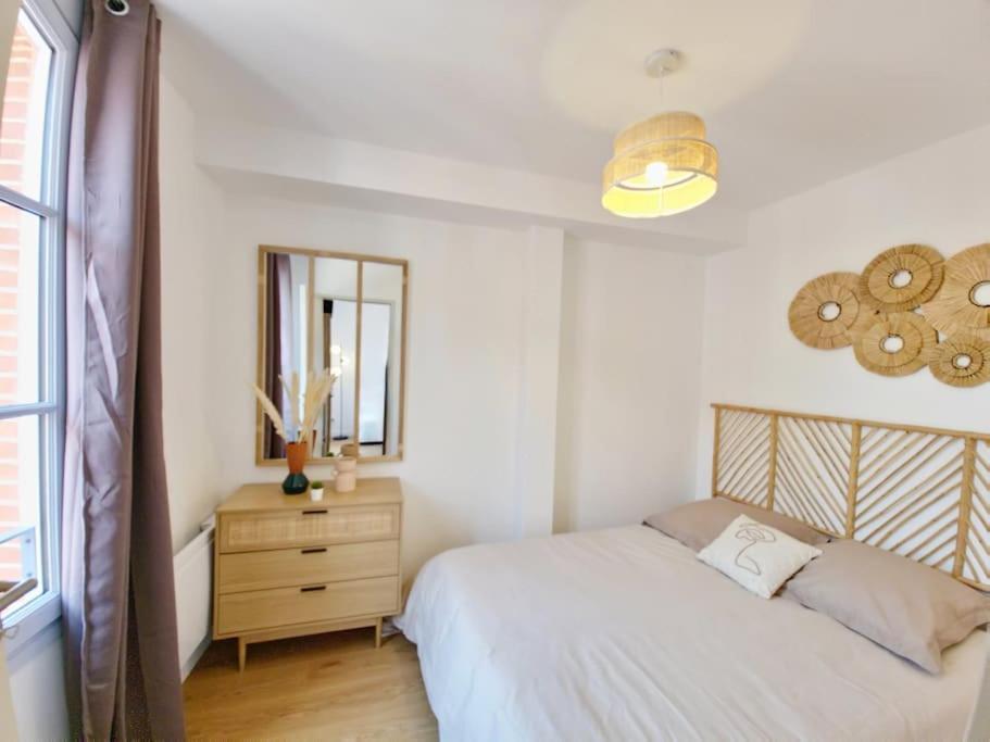 Apartamento Le Saint Charles - T2 Hypercentre - Metro - Wifi Toulouse Exterior foto